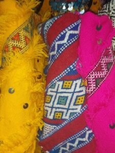 Sfia Otmani: The vibrant soul of Moroccan Weaving in the Atlas Mountains Moroccan weaving Amazigh Rugs