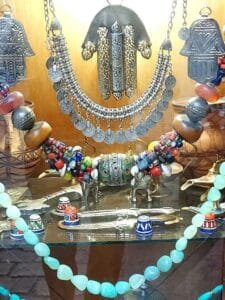 What Makes Moroccan Berber Jewelry So Unique? Moroccan Berber Jewelry symbols