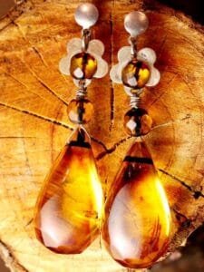 Endangered Moroccan Crafts: Will the Next Generation Keep Them Alive? Amber jewelry earrings